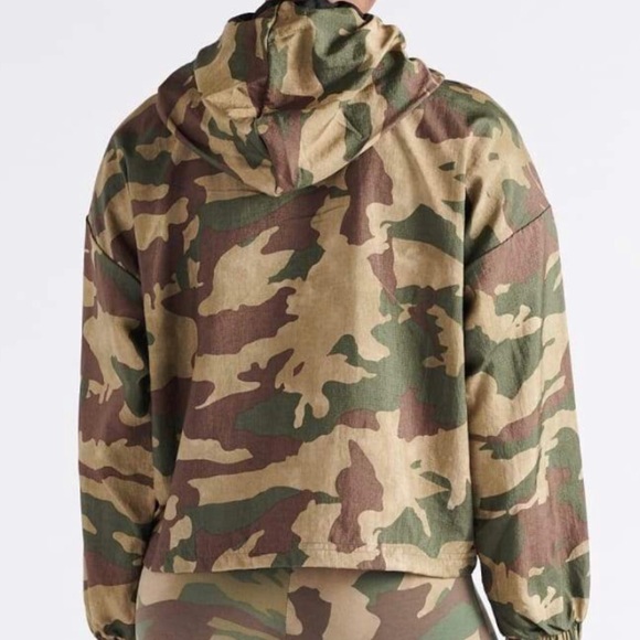Camo Adidas Windbreaker - Picture 8 of 8